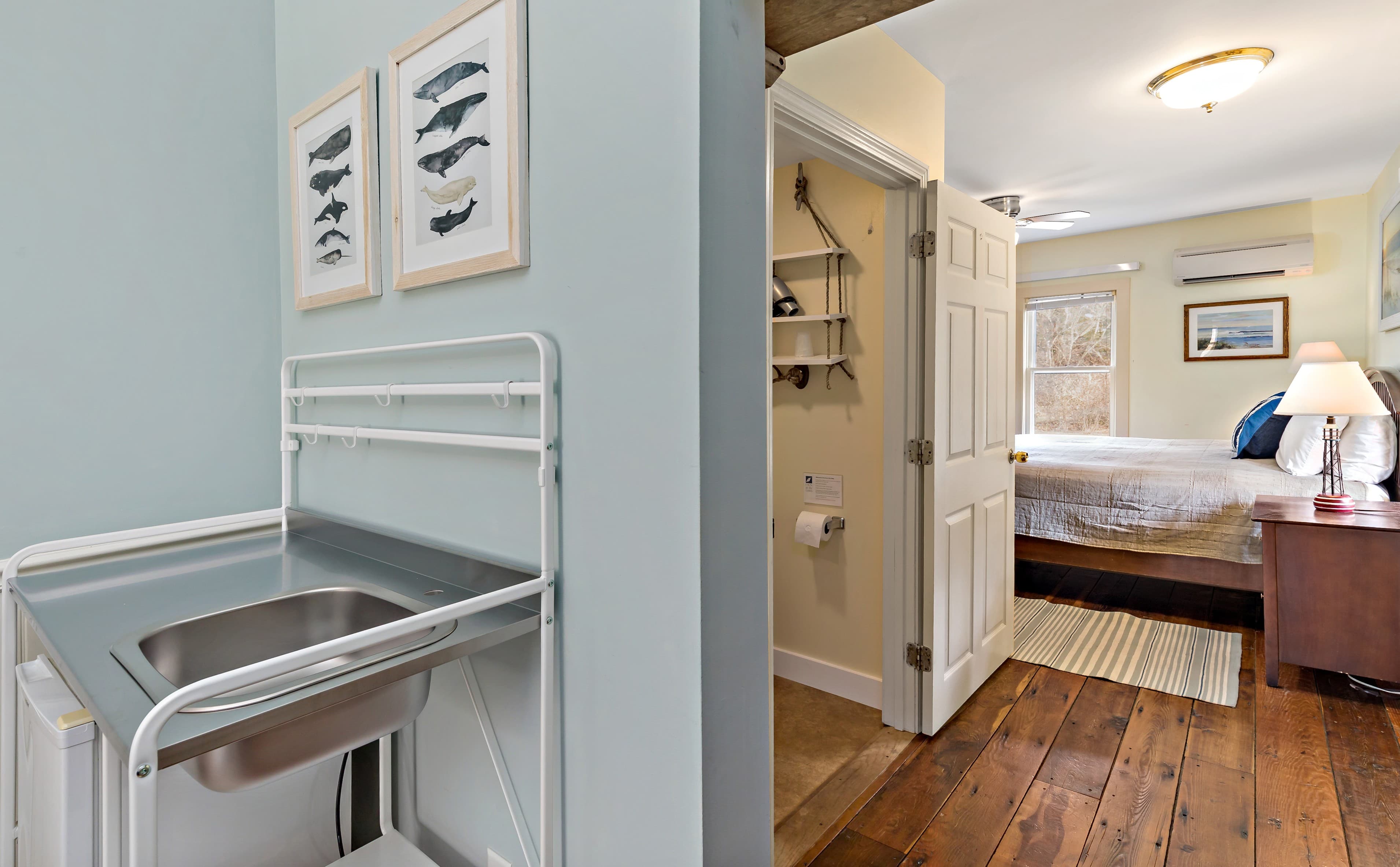 Lighthouse Suite